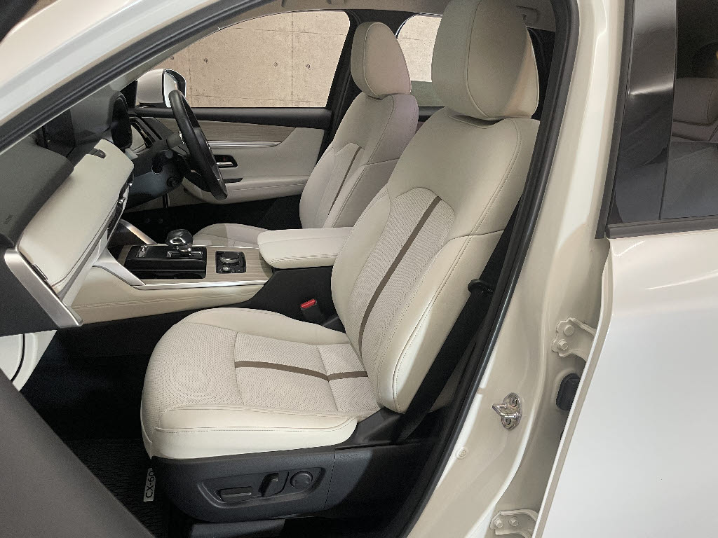 マツダ ＣＸ－６０5枚目