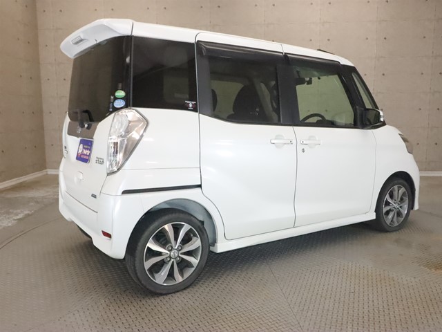 ニッサン デイズルークス1枚目