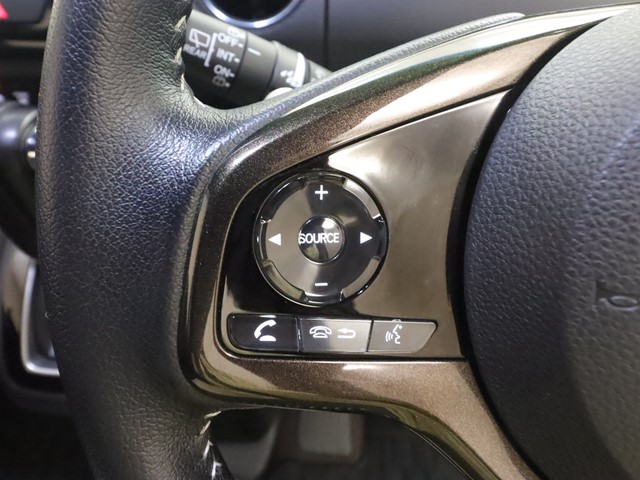 ホンダ Ｎ　ＢＯＸカスタム19枚目