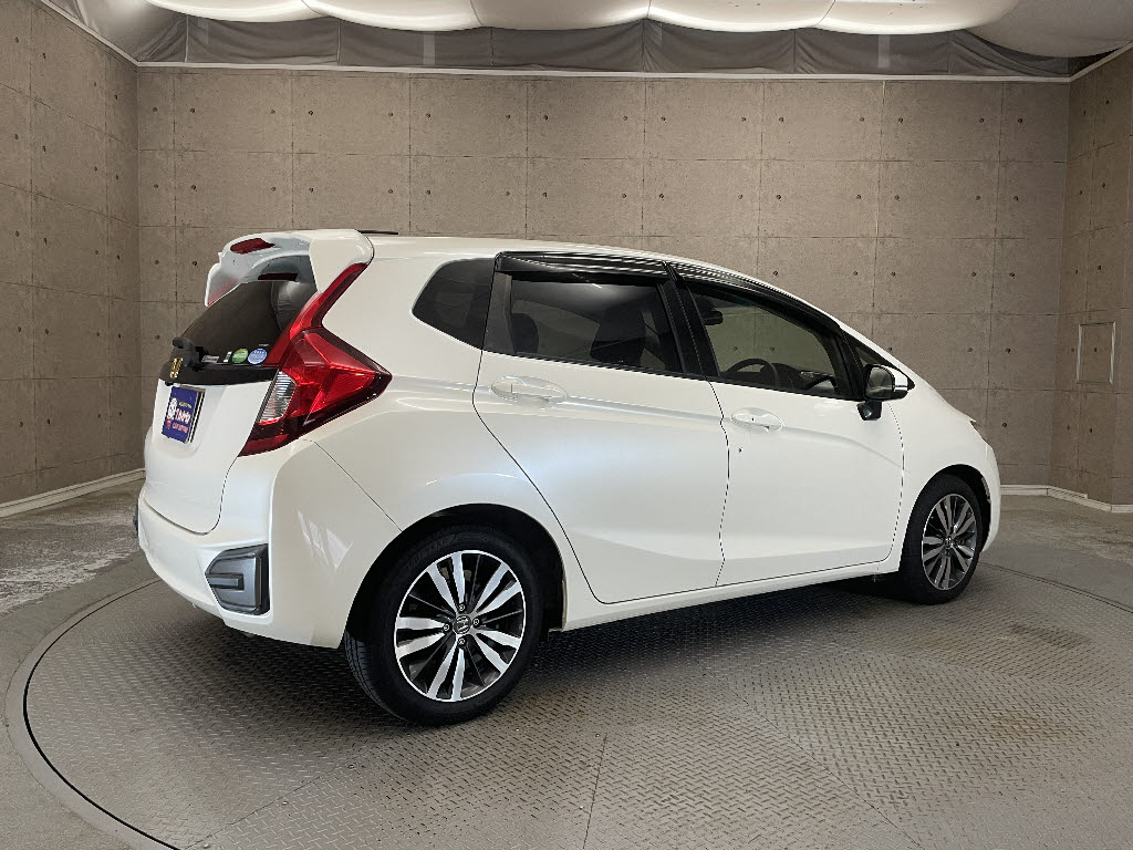 ホンダ フィット1枚目