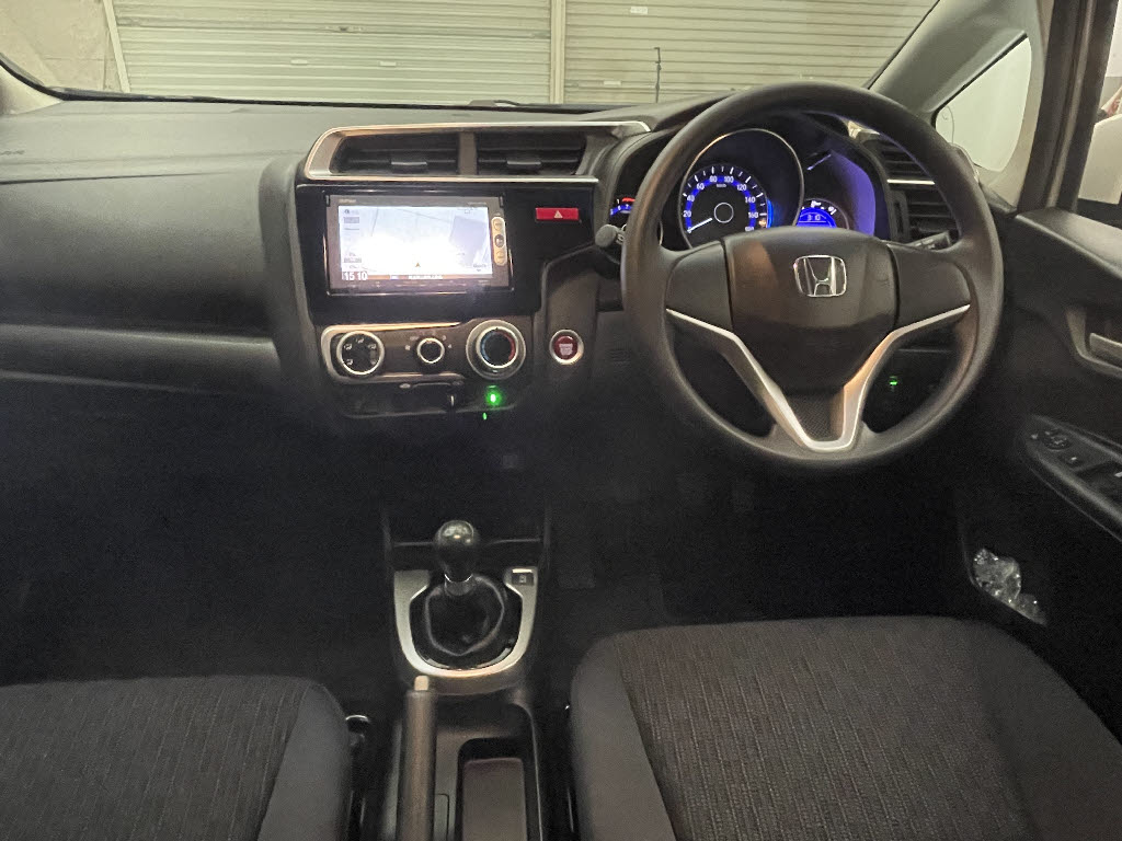 ホンダ フィット2枚目