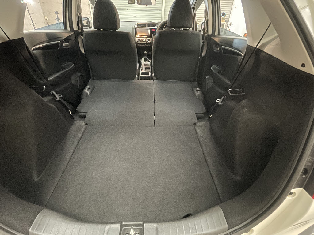 ホンダ フィット8枚目