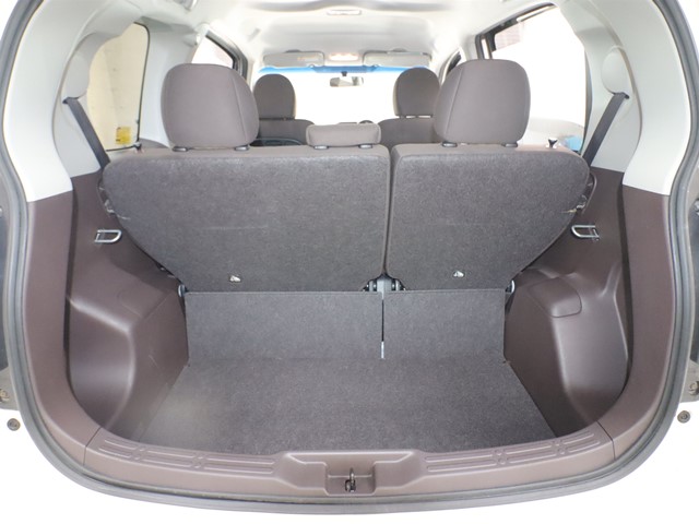 トヨタ ポルテ10枚目