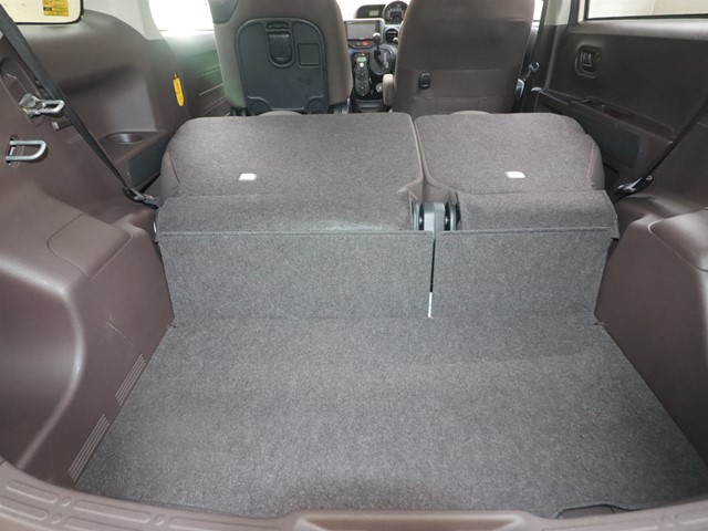 トヨタ ポルテ11枚目