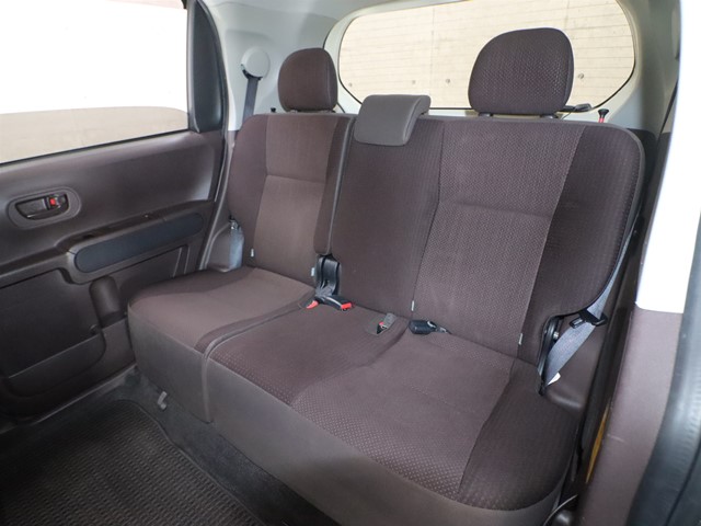 トヨタ ポルテ6枚目