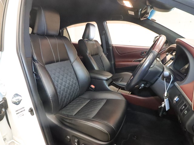 トヨタ ハリアー3枚目