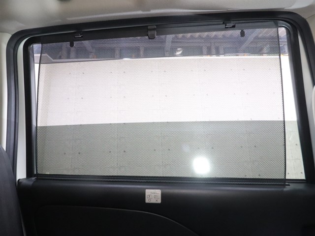 ニッサン セレナ5枚目