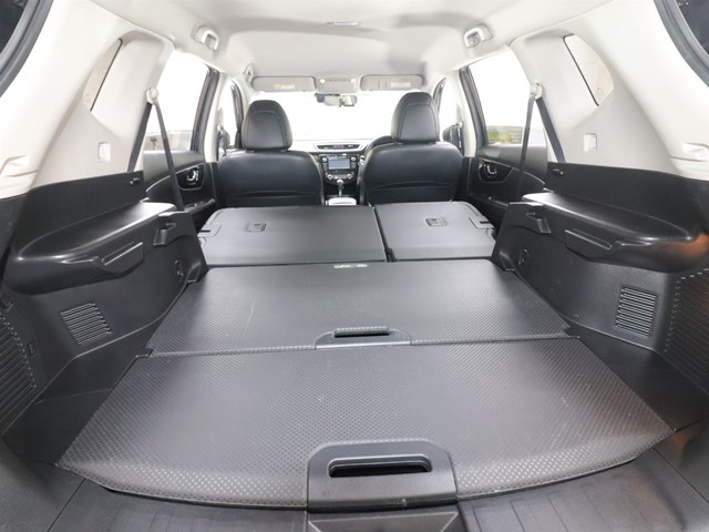 ニッサン エクストレイル9枚目