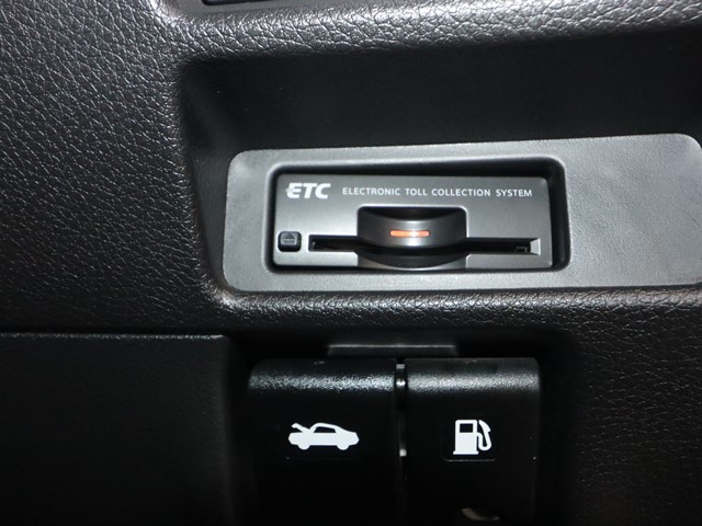 ニッサン エクストレイル14枚目