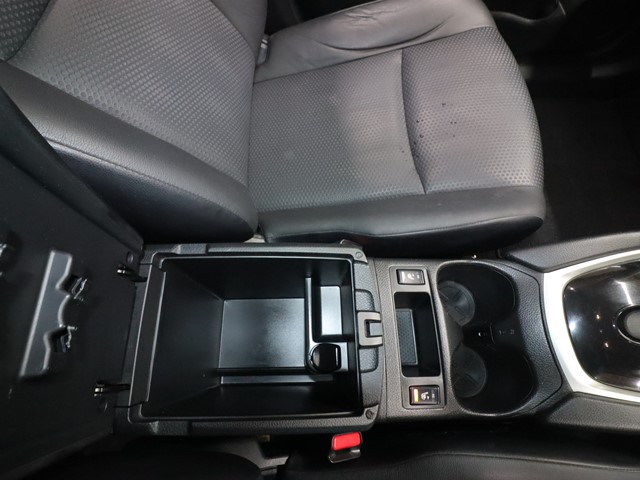 ニッサン エクストレイル19枚目