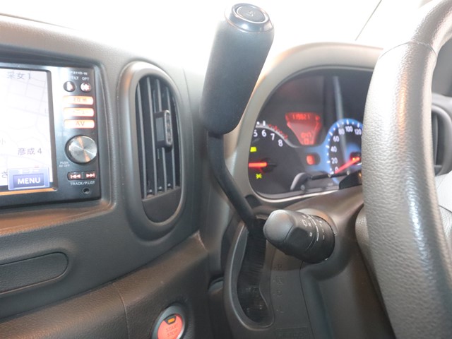 ニッサン キューブ16枚目