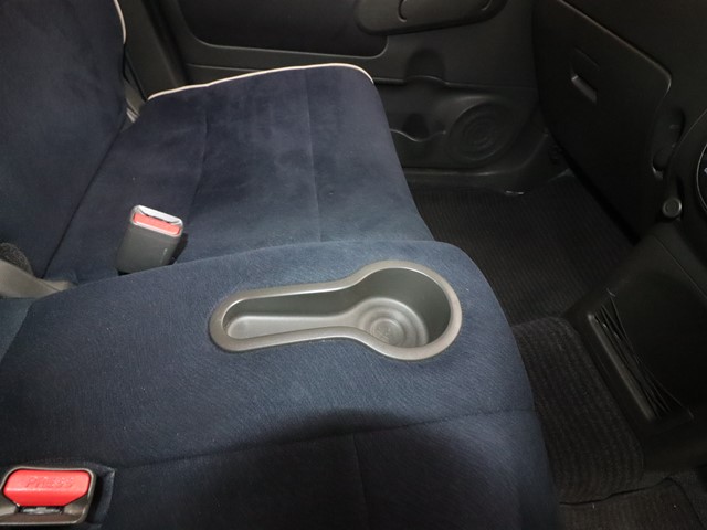 ニッサン キューブ5枚目