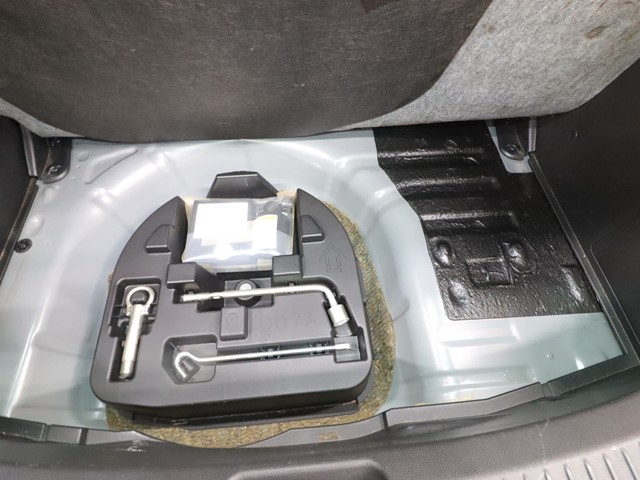 マツダ デミオ10枚目