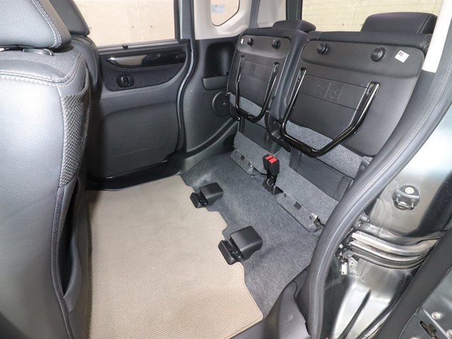 ホンダ Ｎ　ＢＯＸカスタム9枚目