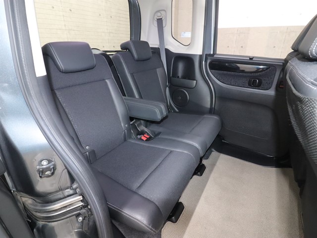 ホンダ Ｎ　ＢＯＸカスタム5枚目