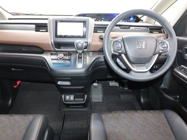 ホンダ フリード2枚目