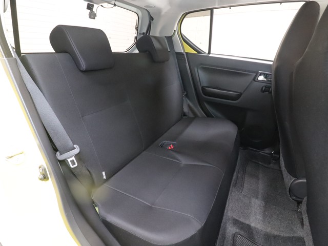 スバル プレオ4枚目