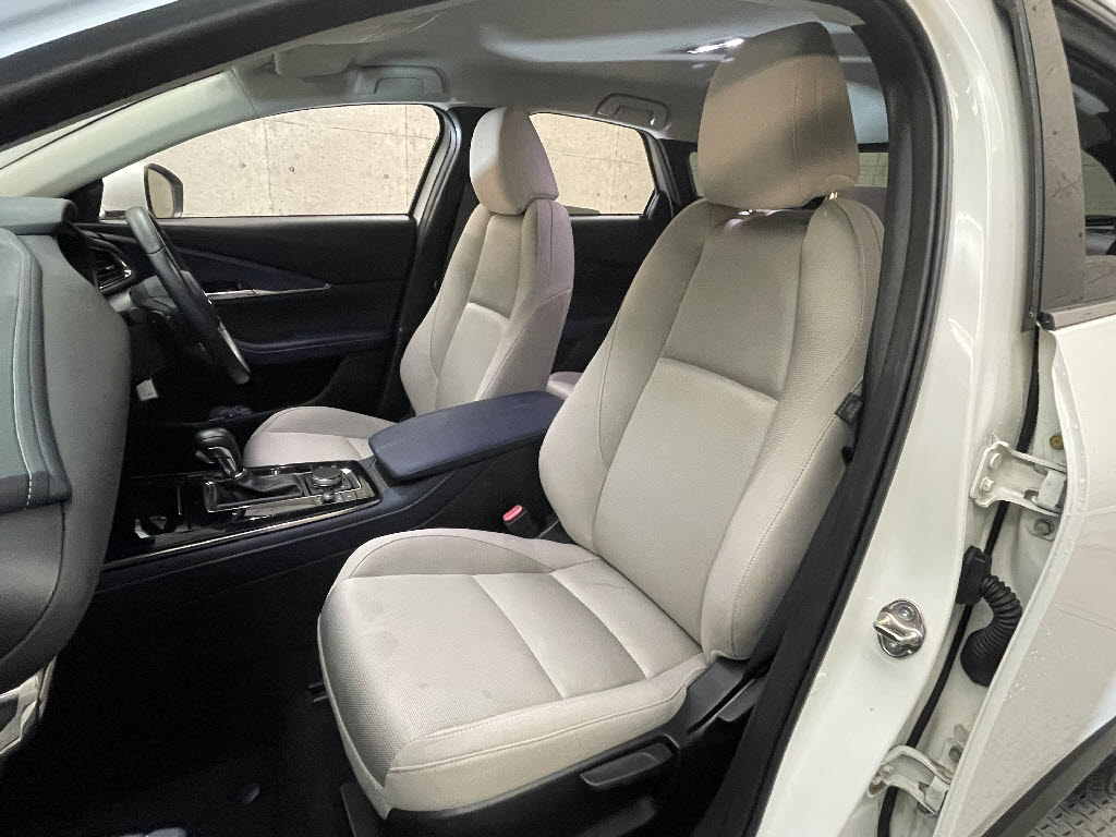 マツダ CX-305枚目