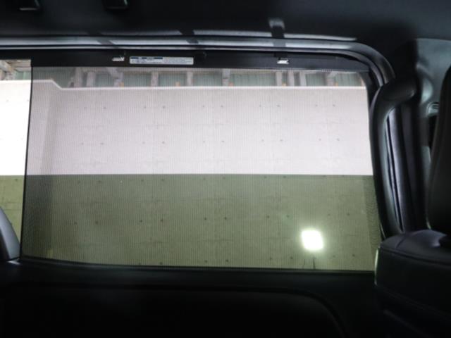 トヨタ ヴォクシー5枚目