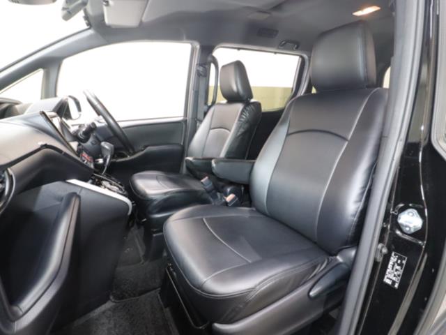 トヨタ ヴォクシー6枚目