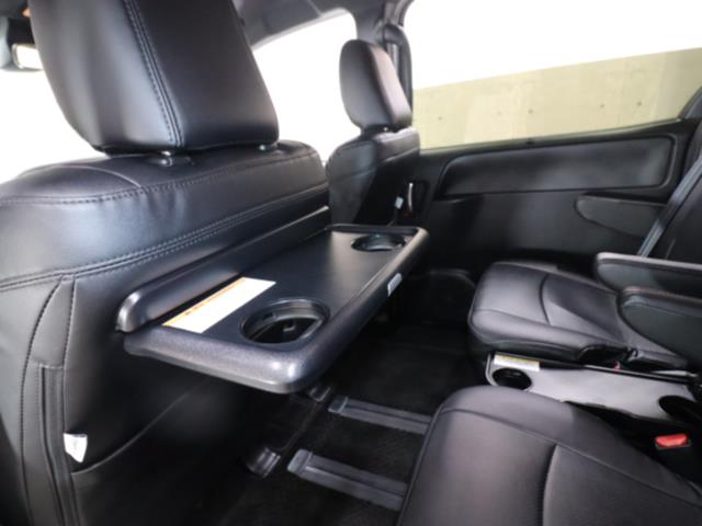 トヨタ ヴォクシー8枚目