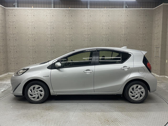 トヨタ アクア13枚目