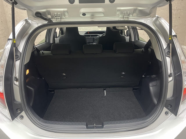 トヨタ アクア7枚目