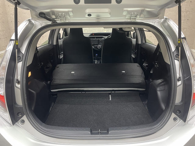 トヨタ アクア8枚目