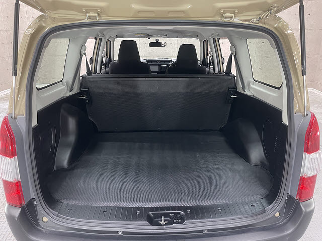 トヨタ プロボックスV7枚目