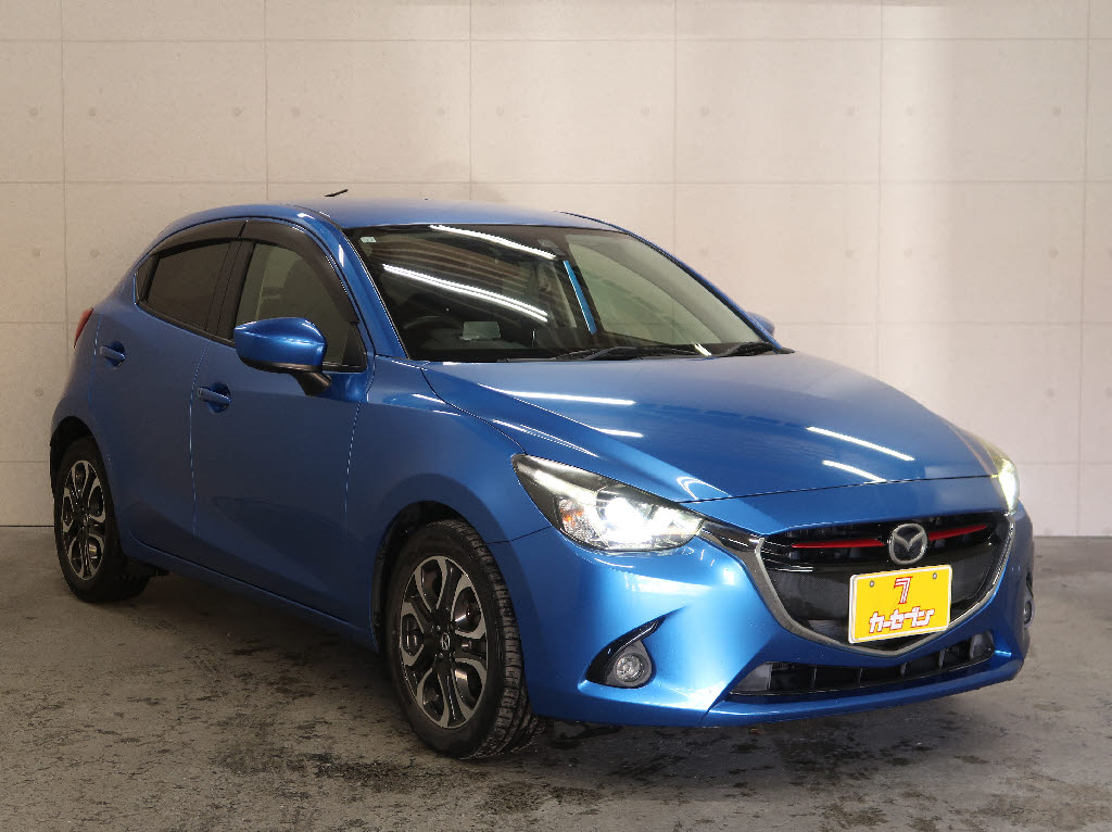 マツダ デミオ9枚目