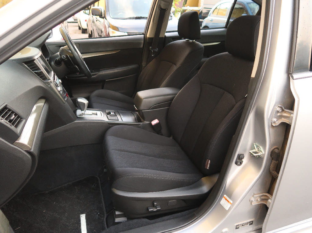 スバル レガシィＢ４5枚目