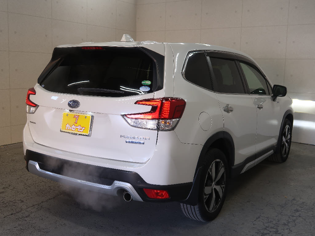 スバル フォレスター1枚目