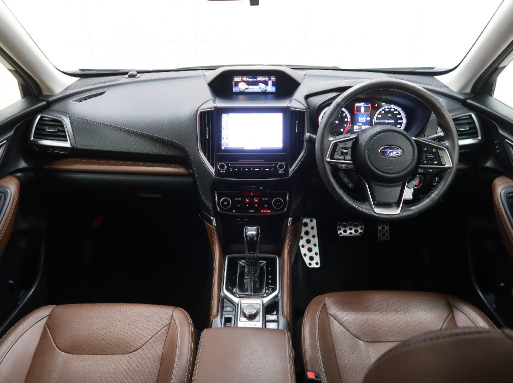 スバル フォレスター3枚目