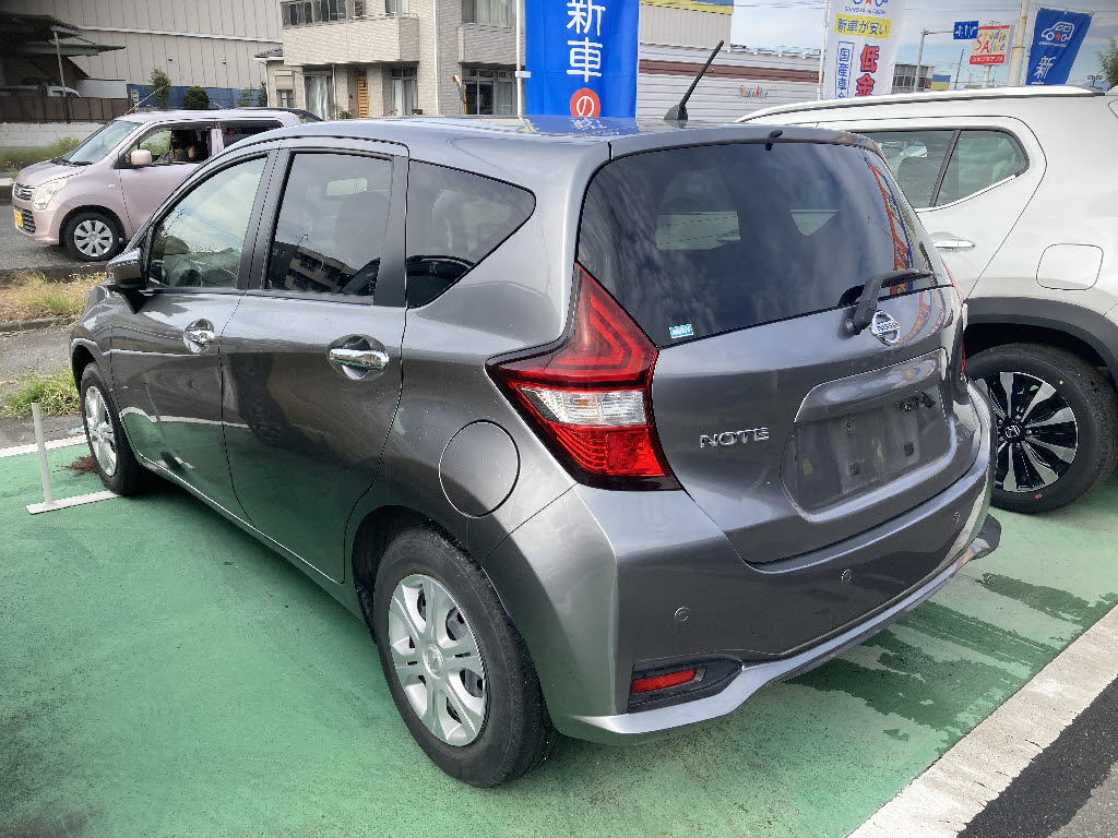 ニッサン ノート14枚目