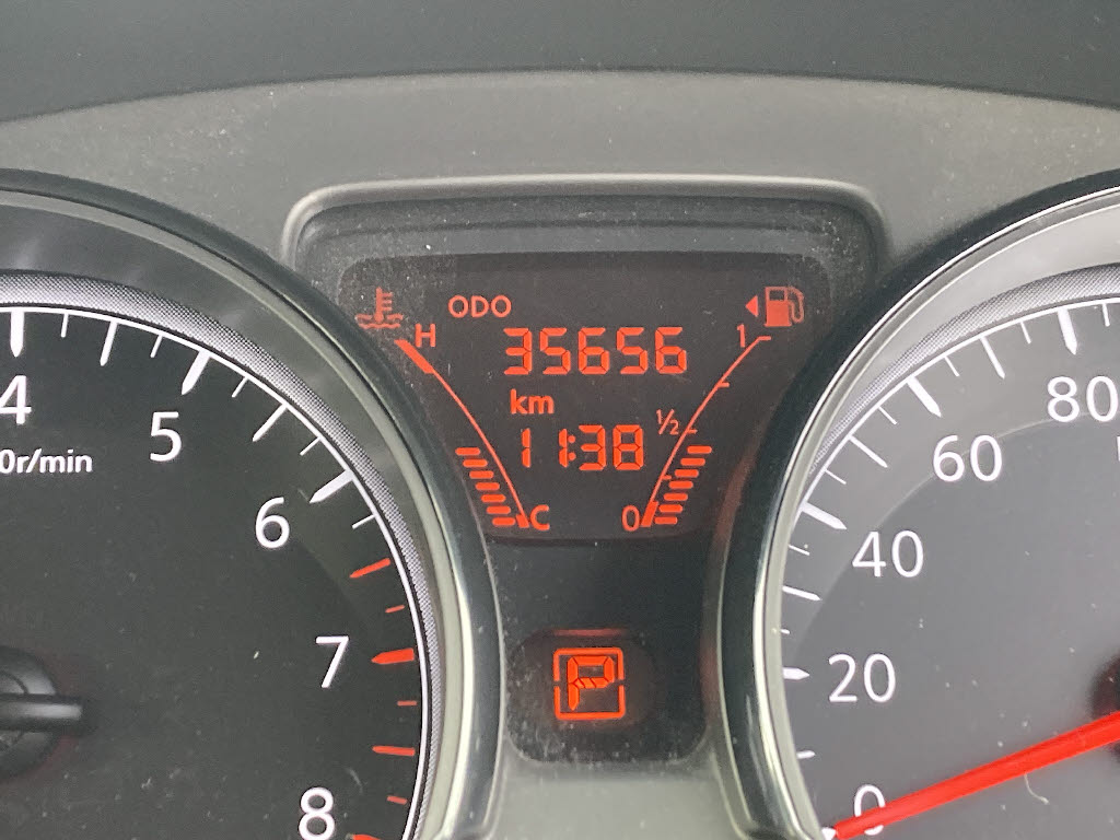 ニッサン ノート16枚目