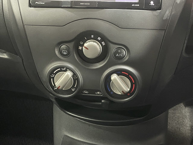 ニッサン ノート19枚目