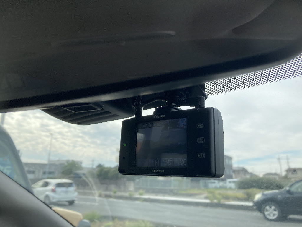 ニッサン ノート7枚目