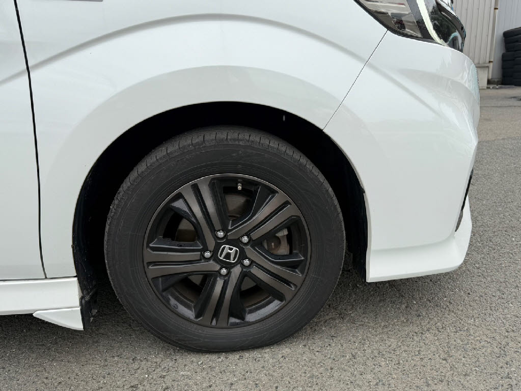 ホンダ ステップワゴン13枚目