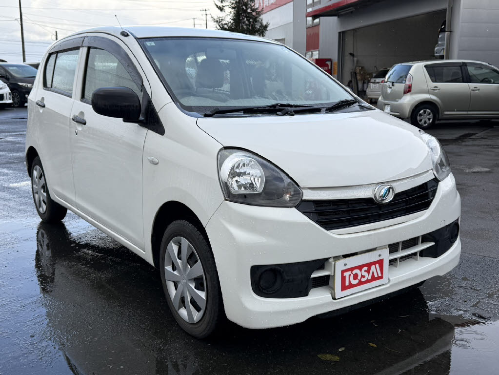 ダイハツ ミライース16枚目