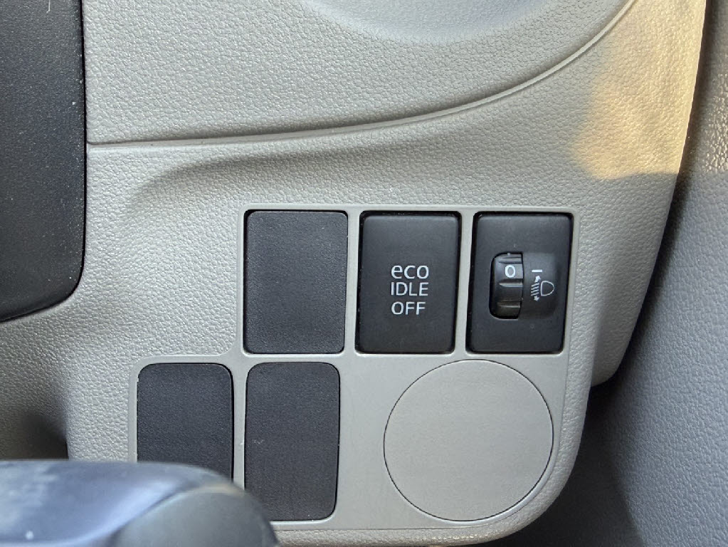 ダイハツ ミライース5枚目