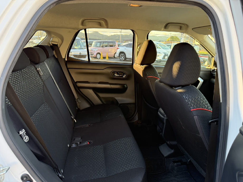 トヨタ ライズ9枚目