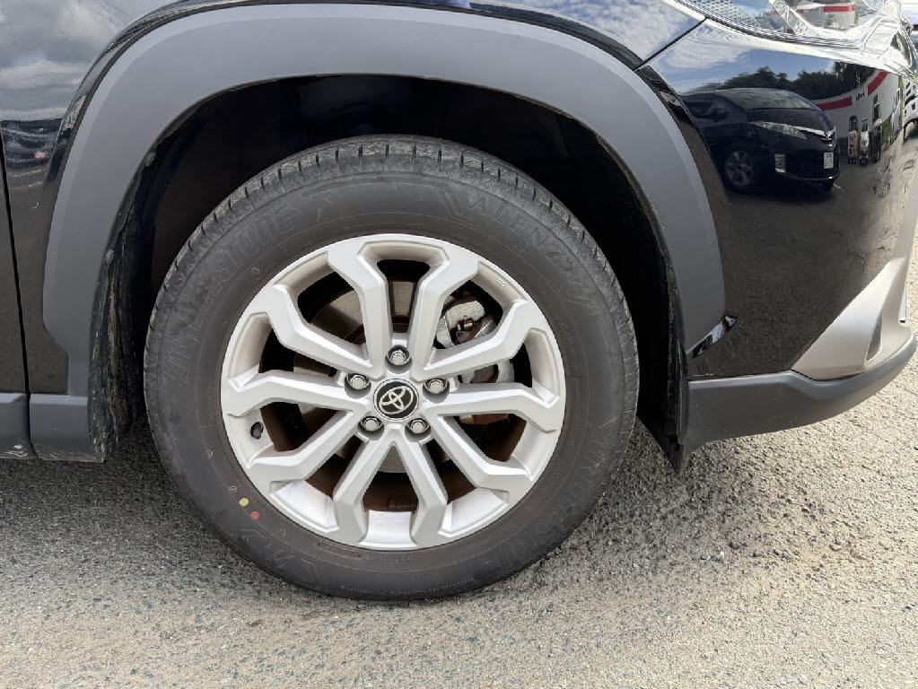 トヨタ カローラクロス13枚目