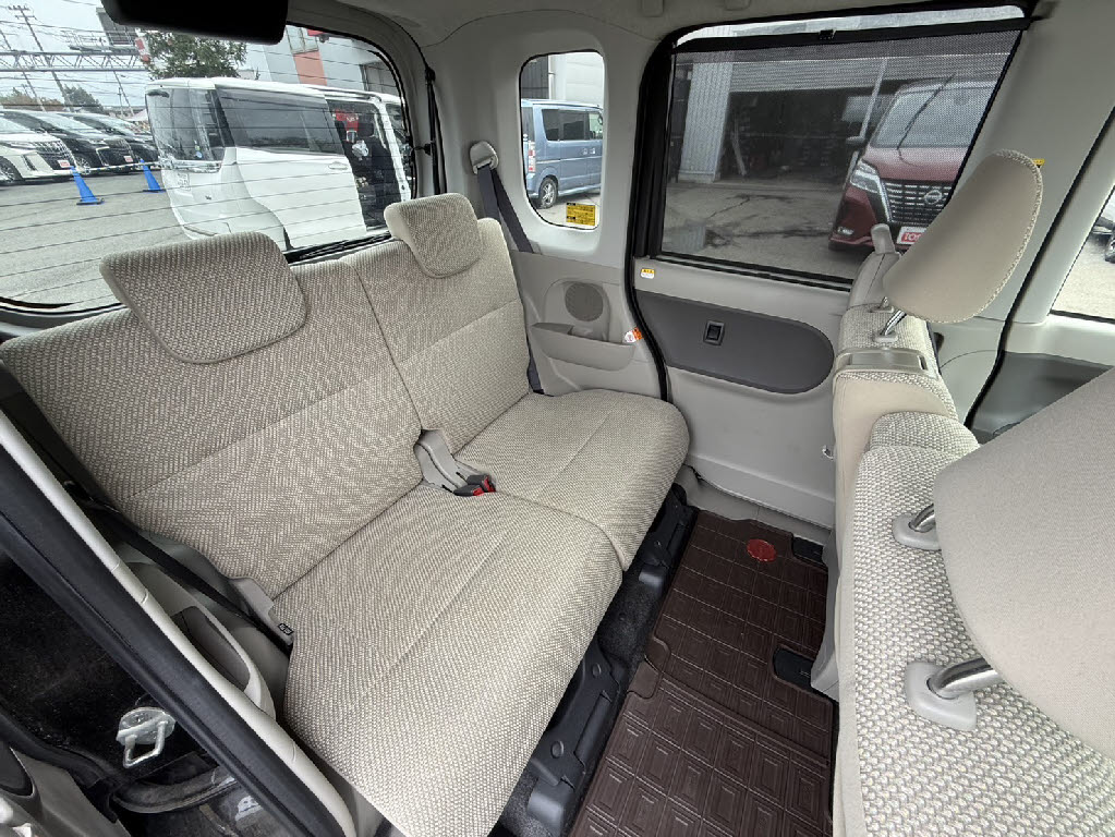 ダイハツ タント9枚目