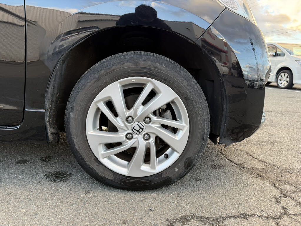 ホンダ フィット13枚目