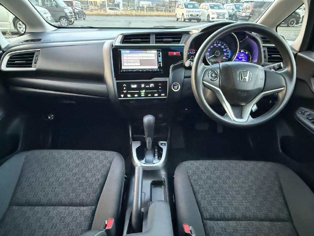 ホンダ フィット1枚目