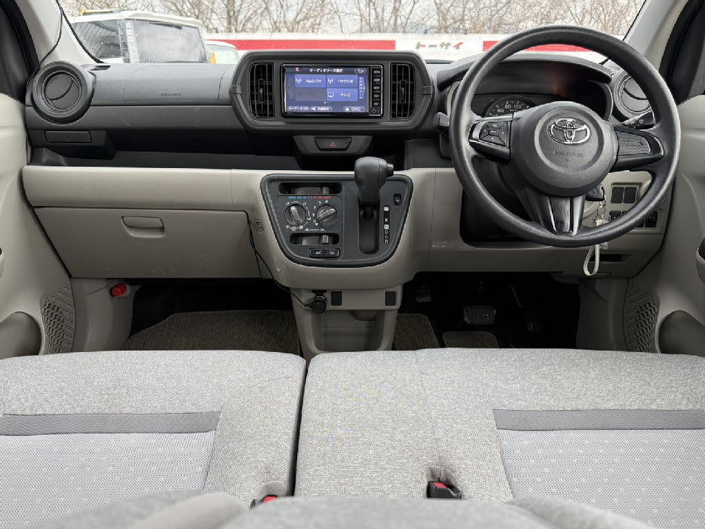 トヨタ パッソ1枚目