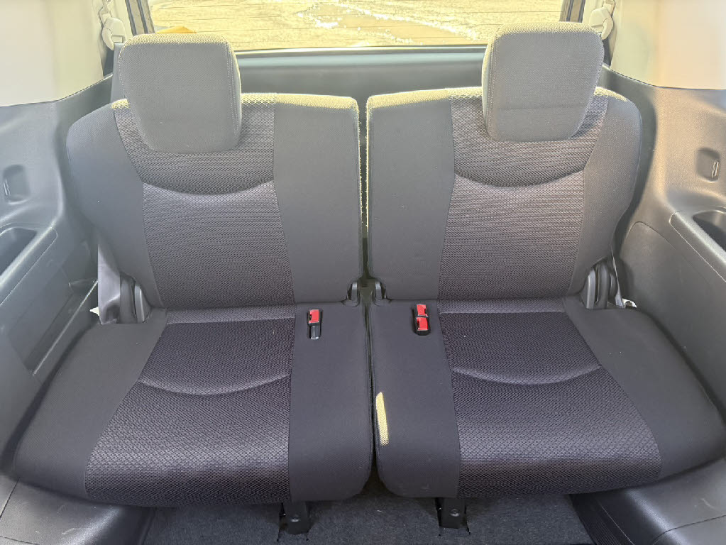 ニッサン セレナ10枚目