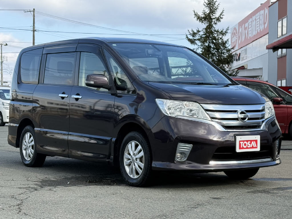 ニッサン セレナ16枚目