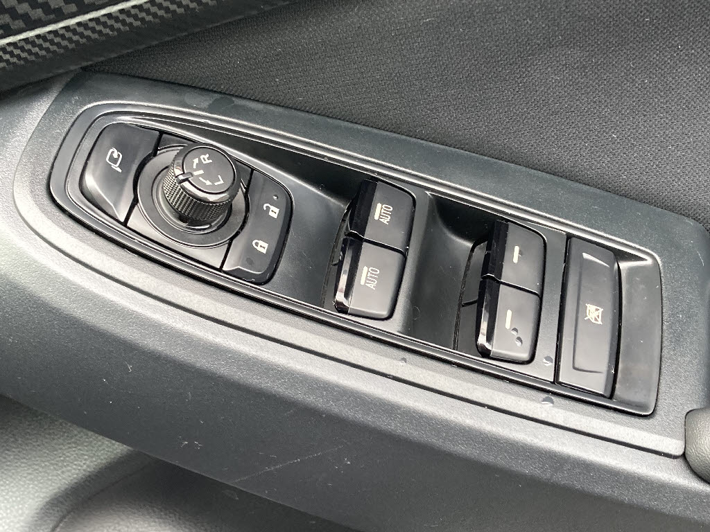 スバル XV12枚目