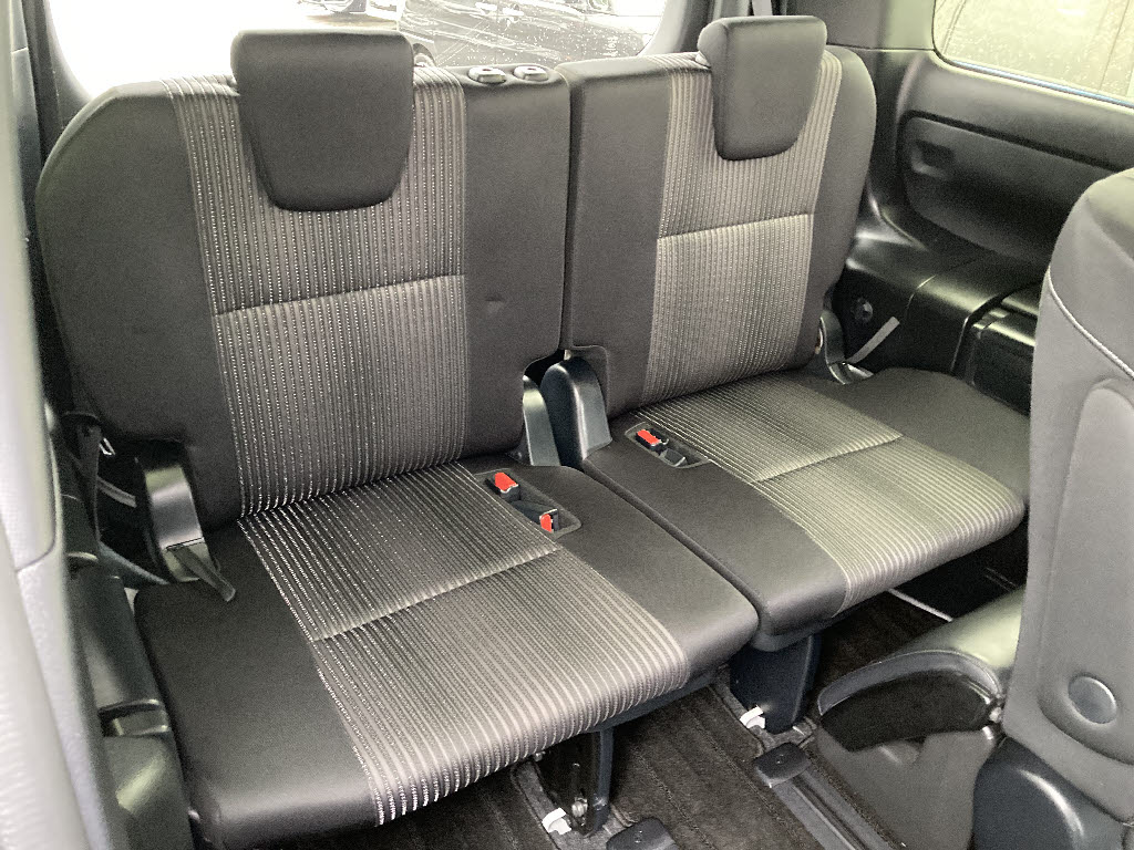 トヨタ ヴォクシー15枚目